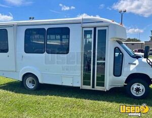 2016 E450 Shuttle Bus Air Conditioning Georgia Gas Engine for Sale