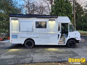 2016 Mt 45 Coffee & Beverage Truck Air Conditioning New Jersey for Sale