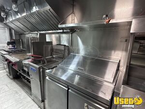 2017 F-59 All-purpose Food Truck Diamond Plated Aluminum Flooring Florida Gas Engine for Sale