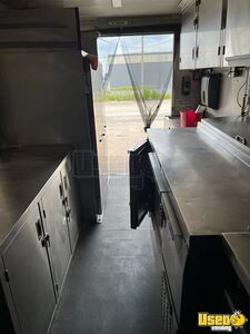 2017 F550 Chassis With Morgan Olson Body Pizza Food Truck Interior Lighting Michigan Gas Engine for Sale