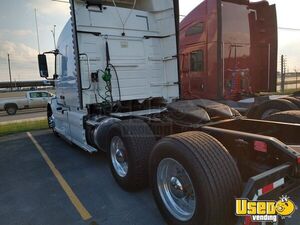 2017 Vnl Volvo Semi Truck 2 Texas for Sale