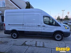 2018 Transit 250 Stepvan Wisconsin for Sale