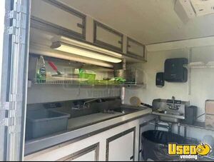 2019 24' Kitchen Food Trailer Exterior Customer Counter Maryland Diesel Engine for Sale