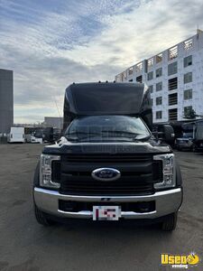 2019 F-550 Super Duty Shuttle Bus Air Conditioning Massachusetts Gas Engine for Sale