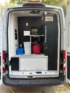 2019 Pet Care / Veterinary Truck Interior Lighting Kansas for Sale