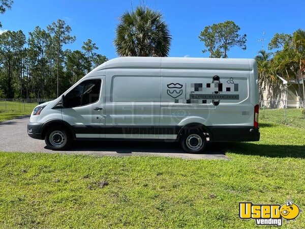 2020 250 Mobile Hair & Nail Salon Truck Florida Gas Engine for Sale