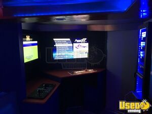 2020 Mobile Video Gaming Trailer Party / Gaming Trailer Interior Lighting Texas for Sale