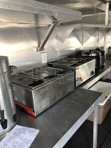 2021 Mini Donut Concession Trailer Bakery Trailer Hot Water Heater Kentucky for Sale