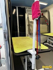 2021 Pet Grooming Trailer Pet Care / Veterinary Truck Electrical Outlets Texas for Sale