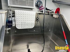 2021 Pet Grooming Trailer Pet Care / Veterinary Truck Hot Water Heater Texas for Sale