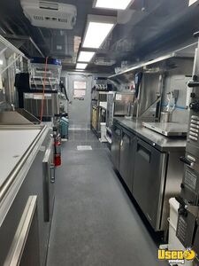 2022 Bakery Food Truck Bakery Food Truck Cabinets Texas Gas Engine for Sale