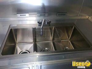 2022 Custom Kitchen Food Trailer 35 Tennessee for Sale