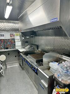 2022 Custom Kitchen Food Trailer Generator Washington for Sale