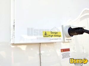 2022 Custom Kitchen Food Trailer Water Tank Washington for Sale