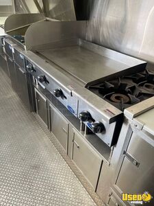 2022 F-59 Taco Food Truck Diamond Plated Aluminum Flooring California Gas Engine for Sale