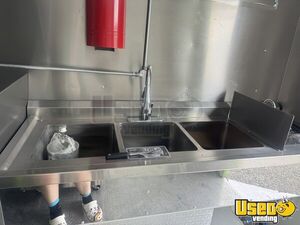 2022 Kitchen Trailer Kitchen Food Trailer Diamond Plated Aluminum Flooring Washington for Sale