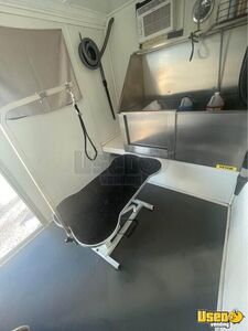 2022 Mobile Pet Grooming Trailer Pet Care / Veterinary Truck Breaker Panel Texas for Sale