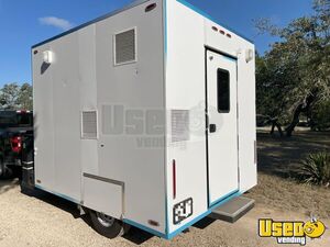 2022 Quality 8x10 Ice Cream Trailer Commercial Blender / Juicer Texas for Sale