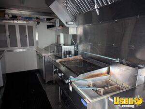 2022 Tra Kitchen Food Trailer Diamond Plated Aluminum Flooring Oregon for Sale