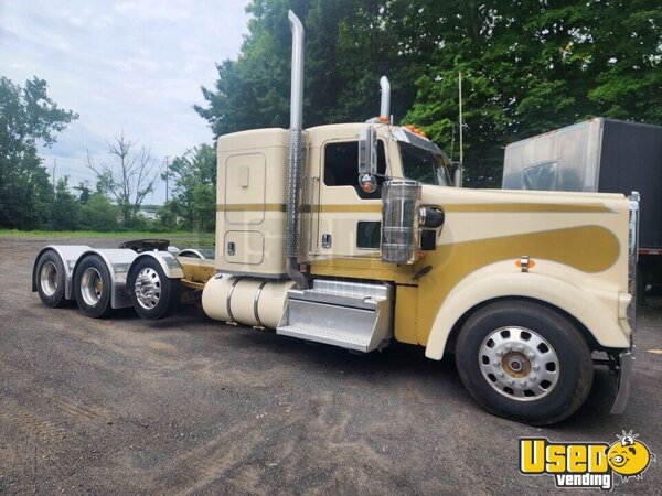 2023 389 Kenworth Semi Truck Connecticut for Sale