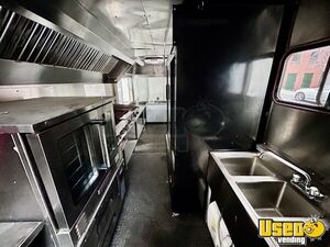 2023 8.518vtrb Kitchen Food Trailer Concession Window New York for Sale