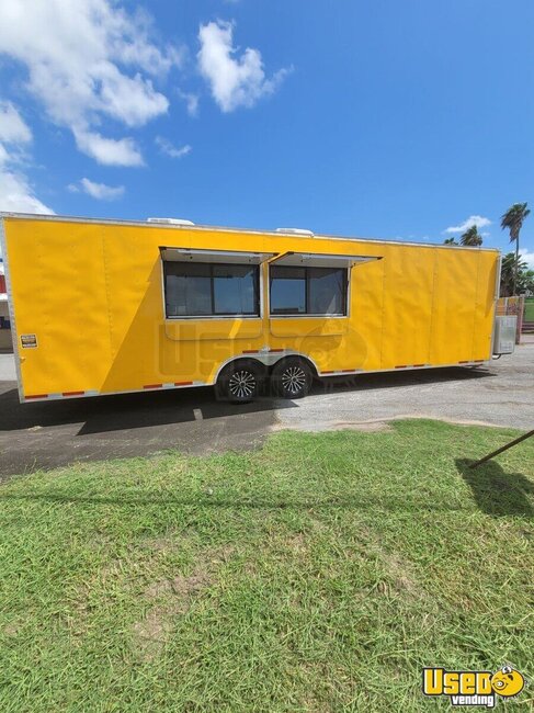 2023 Expedition Kitchen Food Trailer Texas for Sale