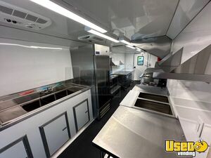 2023 F-59 All-purpose Food Truck Exterior Customer Counter Texas Gas Engine for Sale