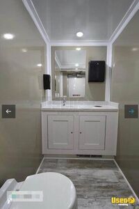 2023 Mobile Bathroom Trailer Restroom / Bathroom Trailer Cabinets Connecticut for Sale