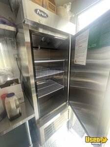 2024 Enclosed Trailer Kitchen Food Trailer Fryer Maryland for Sale