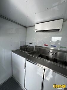 2024 Ft7x10 Kitchen Food Trailer Diamond Plated Aluminum Flooring Texas for Sale