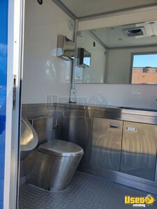 2024 Mobile Bathroom Trailer Restroom / Bathroom Trailer Breaker Panel New York for Sale