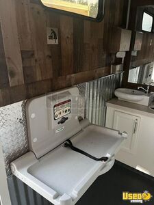 2024 Mobile Bathroom Trailer Restroom / Bathroom Trailer Triple Sink California for Sale