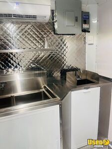 2025 Exp16x8 Kitchen Food Trailer Electrical Outlets Texas for Sale