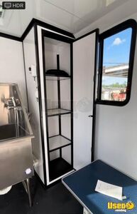 2025 Pet Grooming Trailer Pet Care / Veterinary Truck Insulated Walls Georgia for Sale