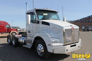 2025 T880 Kenworth Semi Truck 2 North Dakota for Sale