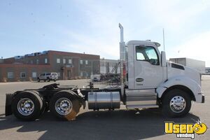 2025 T880 Kenworth Semi Truck 3 North Dakota for Sale