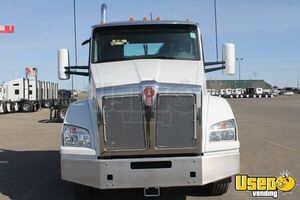 2025 T880 Kenworth Semi Truck 5 North Dakota for Sale