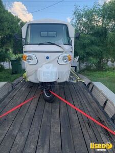 3 Wheeler Mobile Beverage Truck Coffee & Beverage Truck 12 Texas for Sale