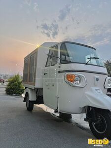 3 Wheeler Mobile Beverage Truck Coffee & Beverage Truck 6 Texas for Sale