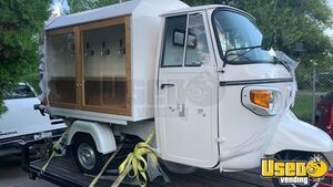 3 Wheeler Mobile Beverage Truck Coffee & Beverage Truck 9 Texas for Sale