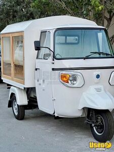 3 Wheeler Mobile Beverage Truck Coffee & Beverage Truck Additional 4 Texas for Sale