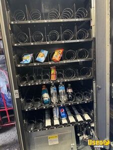 39 Combo Ams Combo Vending Machine 27 New York for Sale