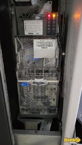 39 (combo) Ams Combo Vending Machine 8 Ohio for Sale