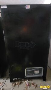 39 (combo) Ams Combo Vending Machine 9 Ohio for Sale