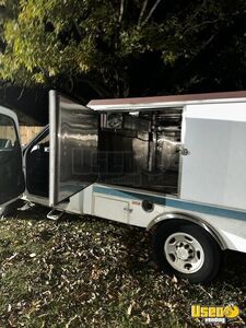 71000 2500 Lunch Serving Food Truck 8 Georgia Gas Engine for Sale