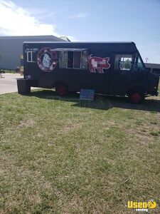 Used Food Trucks For Sale Near Wichita Buy Mobile Kitchens