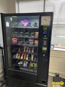 Automatic Products Snack Machine 3 Texas for Sale