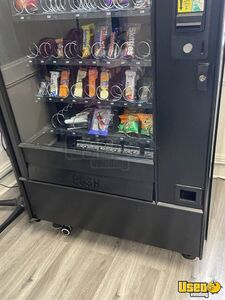 Automatic Products Snack Machine 4 Texas for Sale