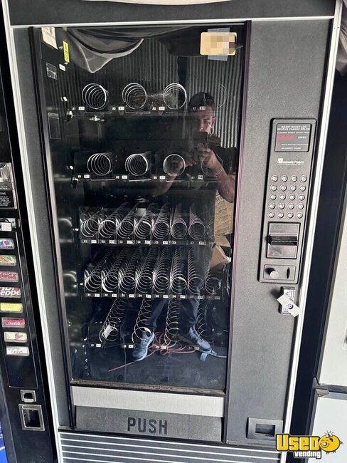 Automatic Products Snack Machine Colorado for Sale