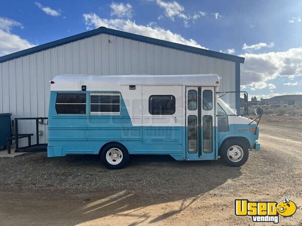 Bus All-purpose Food Truck Utah for Sale